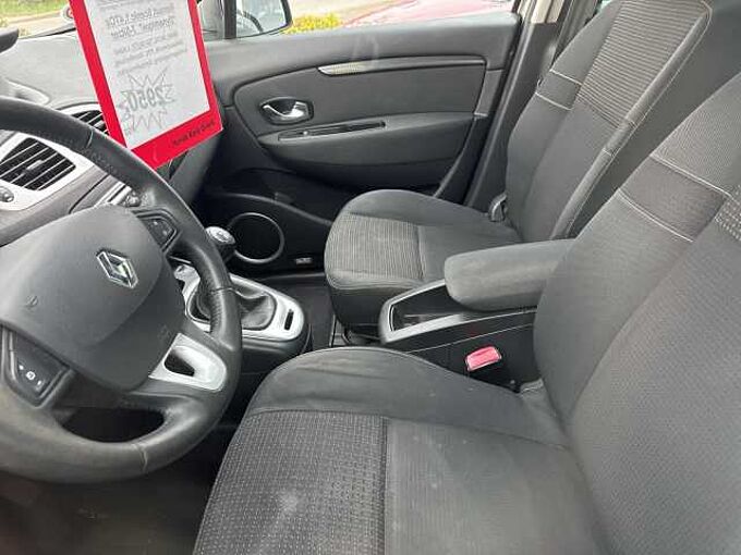 Renault Scenic Grand TCe 130 Dynamique