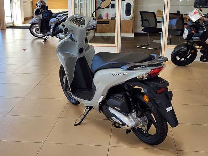Honda Vision 110 NSC 6 Jahre Garantie Mod. 2025 