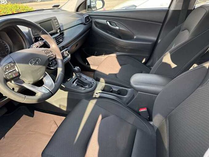 Hyundai i30 1.4 T-GDI DCT Trend