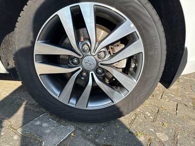 Hyundai i30 1.4 T-GDI DCT Trend