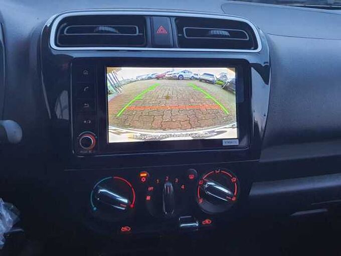 Mitsubishi Space Star 1.2 Select+ CVT Autom. Black Ed.