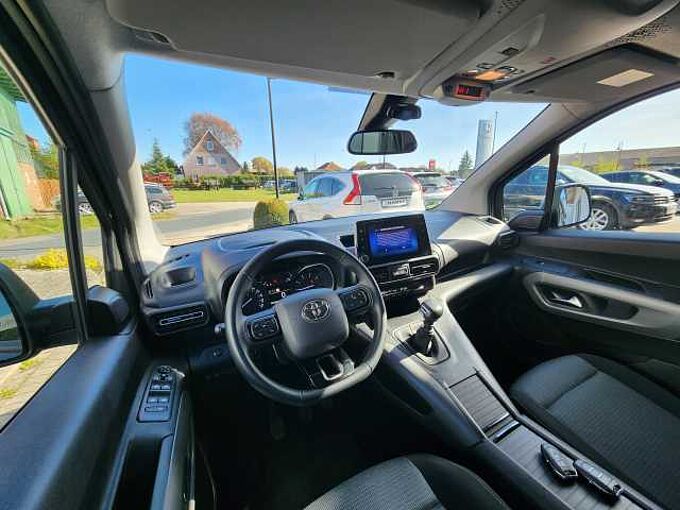 Toyota Proace City Verso 1.2 T L1 Team Deutschld