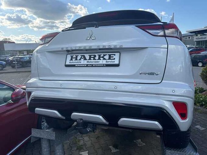 Mitsubishi Eclipse Cross Plug-In Hybrid 4WD Plus Select