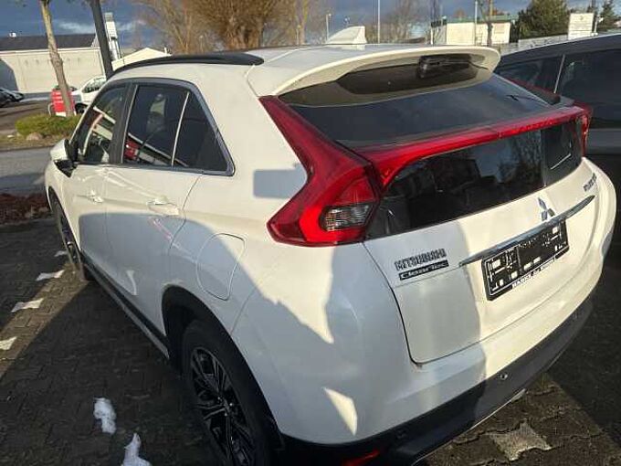 Mitsubishi Eclipse Cross 1.5 T-MIVEC ClearTec CVT 4WD Top