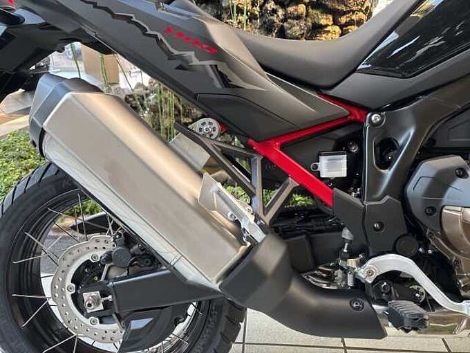 Honda CRF1100L Africa Twin DCT  2025 