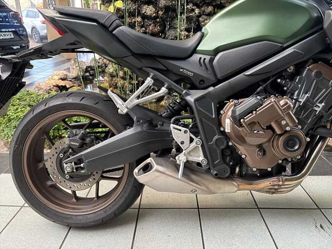 Honda CB650 R ABS  E-Clutch Vorf&uuml;hrer 