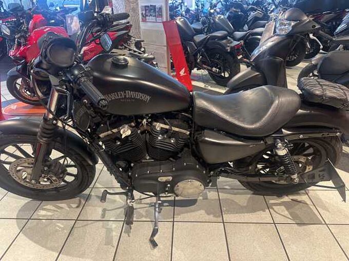 Harley-Davidson XL 883 N Sportster Iron 