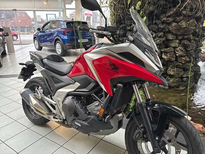 Honda NC750X DCT 