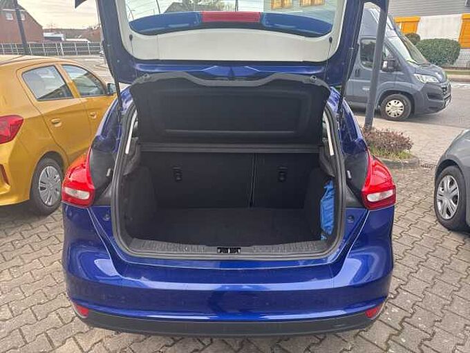 Ford Focus Flie&szlig;heck 1.0 EcoBoost Start-Stopp-System Trend
