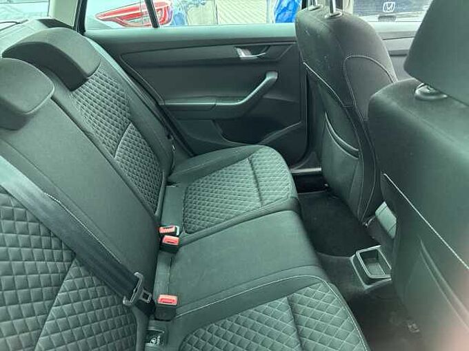 SKODA Fabia III Combi 1.2 TSI Edition