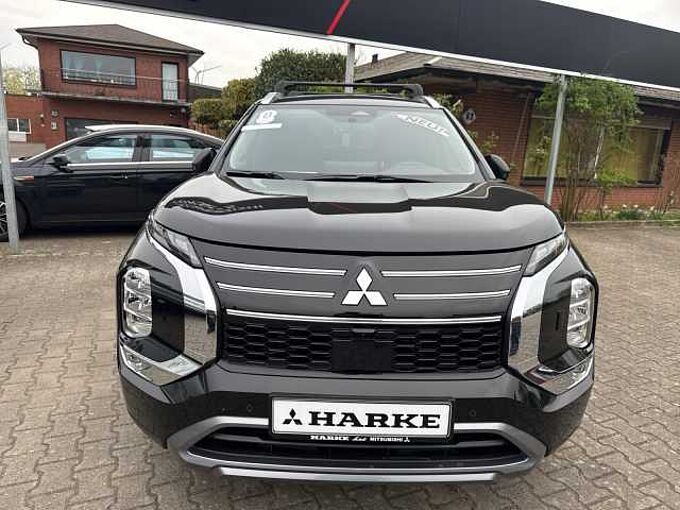 Mitsubishi Outlander Plug-In Hybrid 2.4 4WD Intro Edition