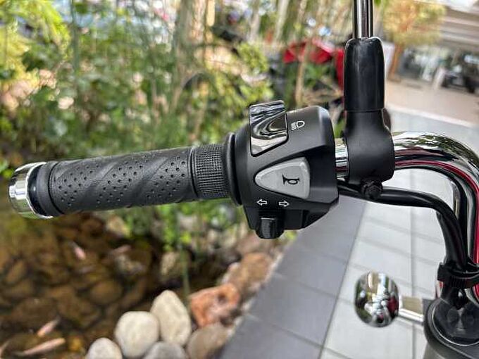 Honda DAX ST 125 