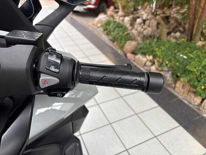 Honda Forza 125 2025 6 Jahre Garantie 