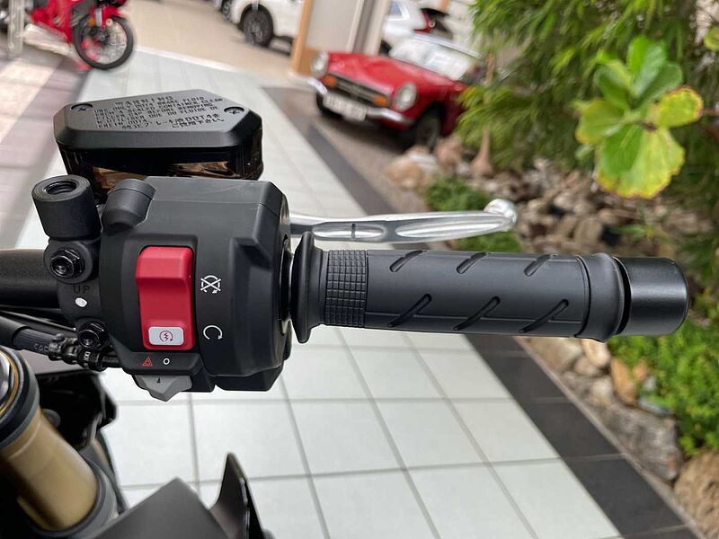 Honda CB 1000 Hornet 2025 SP