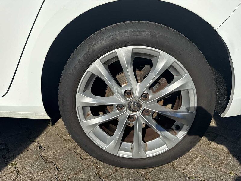 Renault Megane Grandtour ENERGY TCe 130 EDC INTENS