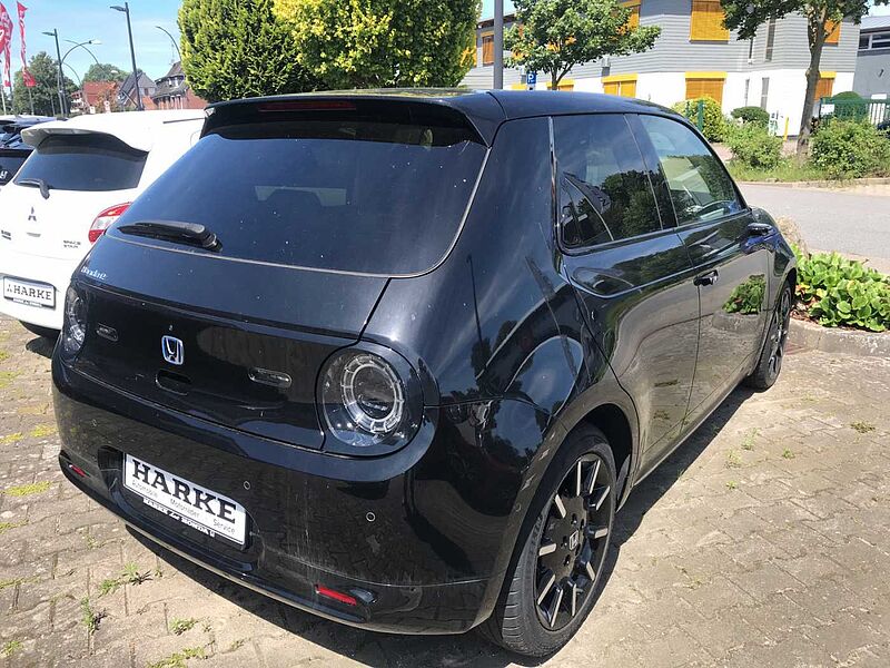 Honda Honda e Advance 17'