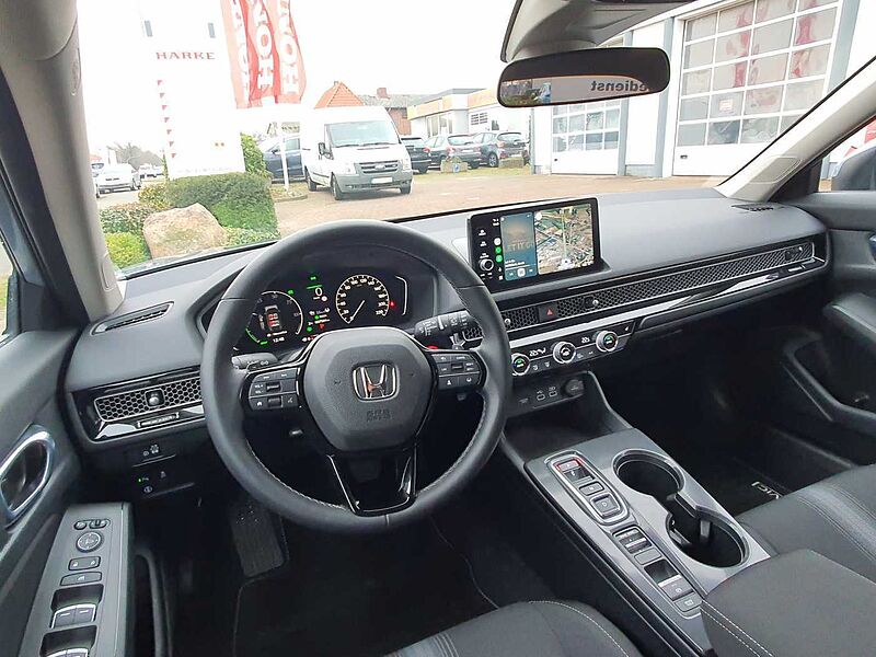 Honda Civic e: HEV 2.0 i-MMD Hybrid Elegance