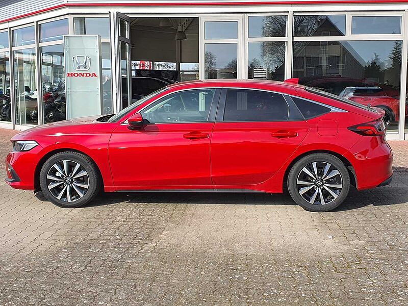 Honda Civic e: HEV 2.0 i-MMD Hybrid Elegance