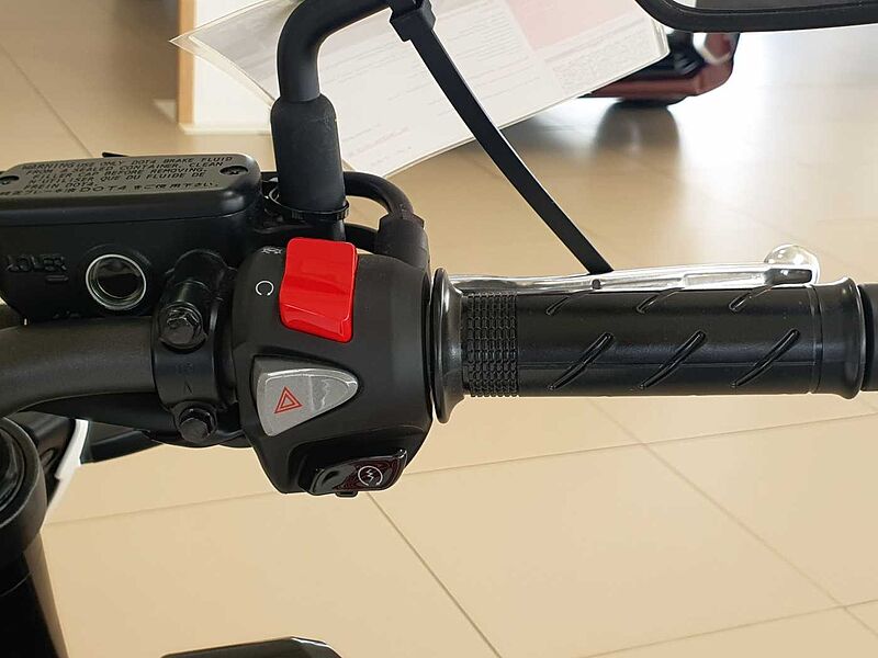 Honda CB500 Hornet CB500Hornet weiß & rot