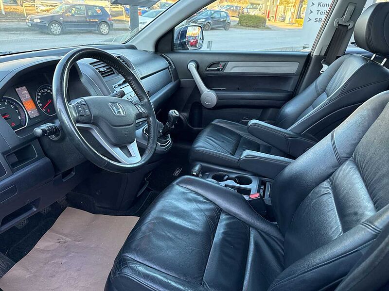 Honda CR-V 2.0i-VTEC Executive, Navi, Leder, AHK