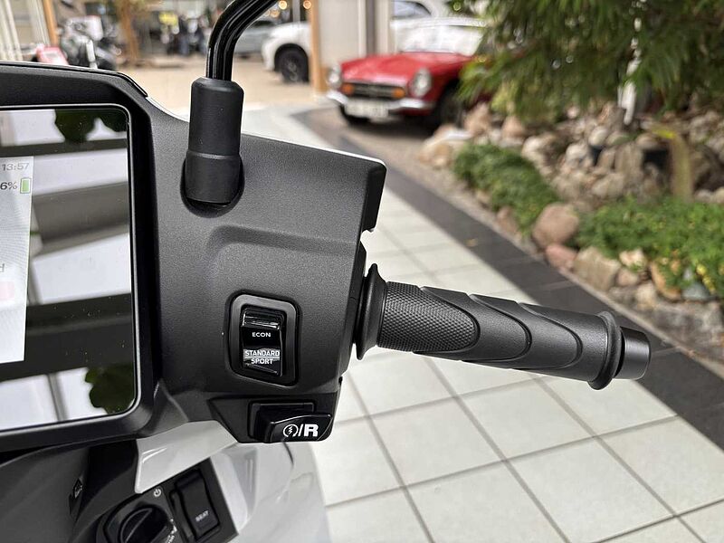 Honda CUV e: Connected 2025 SOFORT VERFÜGBAR