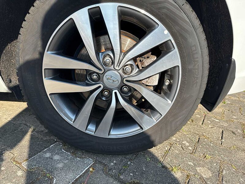 Hyundai i30 1.4 T-GDI DCT Trend