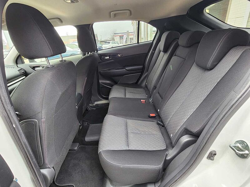 Mitsubishi Eclipse Cross Plug-In Hybrid 4WD Basis