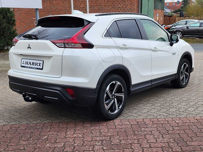 Mitsubishi Eclipse Cross Plug-In Hybrid 4WD Basis