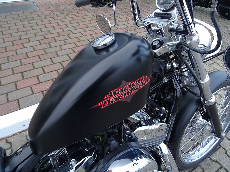 Harley-Davidson XL 1200 V Sportster Seventy Two 72