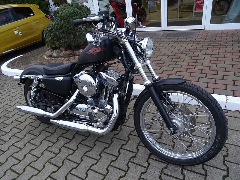 Harley-Davidson XL 1200 V Sportster Seventy Two 72