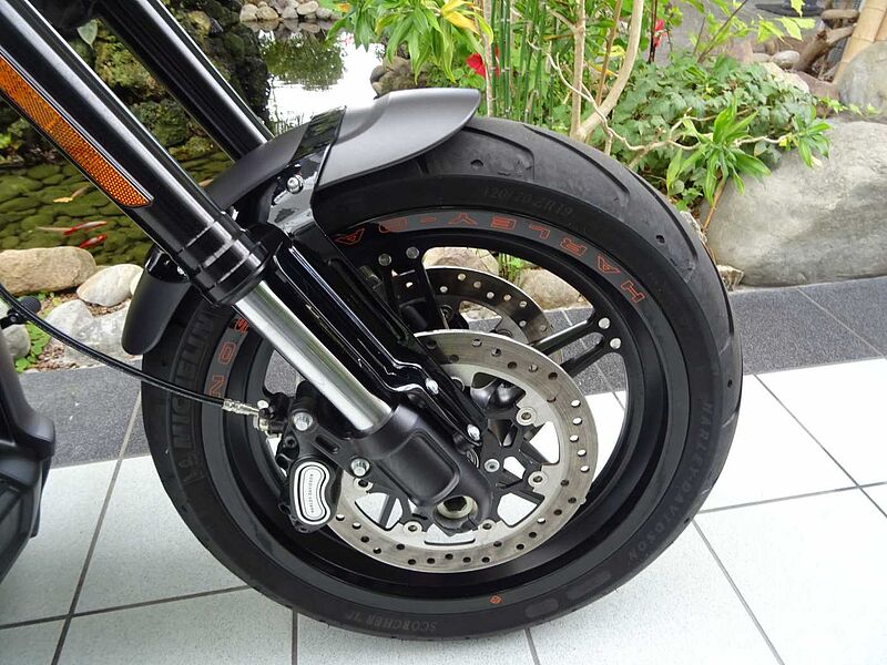 Harley-Davidson FXDRS ABS 114