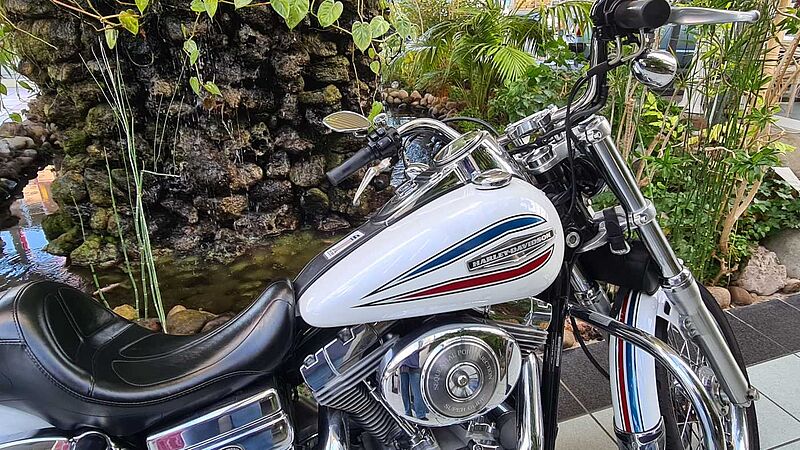 Harley-Davidson Dyna Super Glide 35th Anniversary FXDI 35