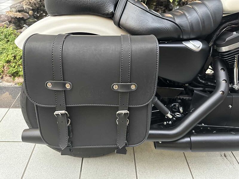 Harley-Davidson Sportster XL 883 N Iron ABS