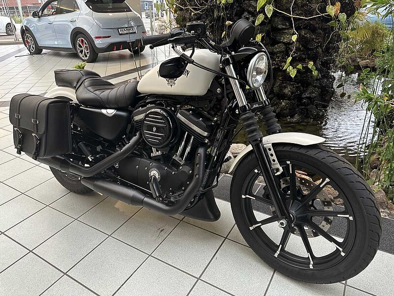 Harley-Davidson Sportster XL 883 N Iron ABS