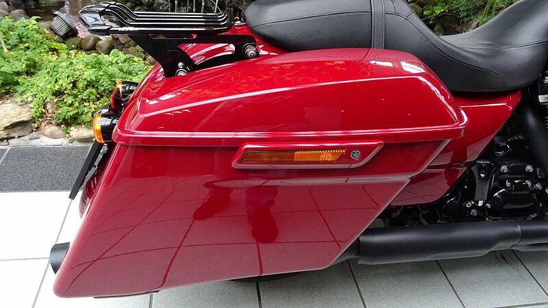 Harley-Davidson Street Glide Special FLHXS 114