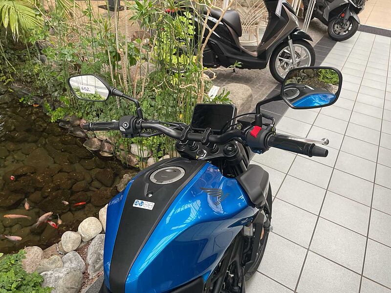 Honda CB125R 2025  6 Jahre Garantie