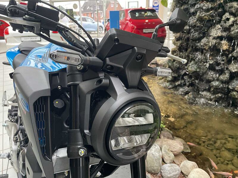 Honda CB125R 2025  6 Jahre Garantie