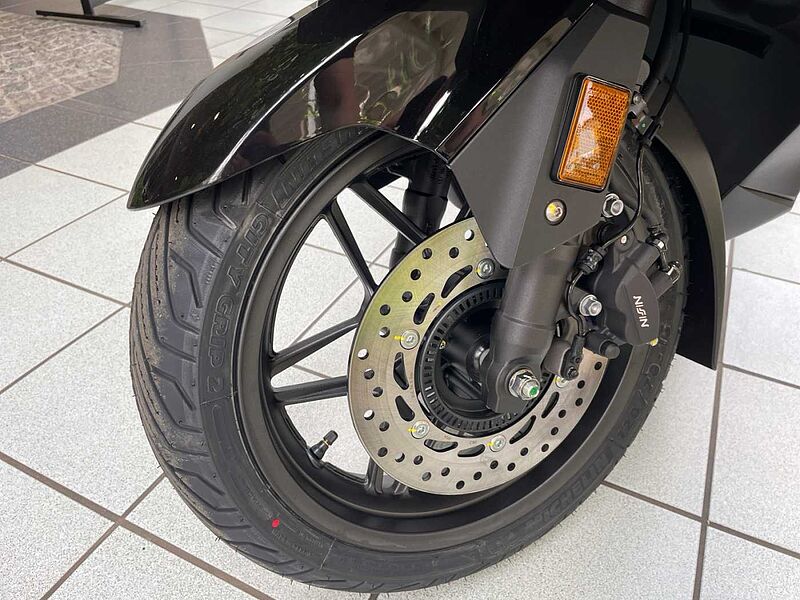 Honda Forza 350 2025 6 Jahre Garantie