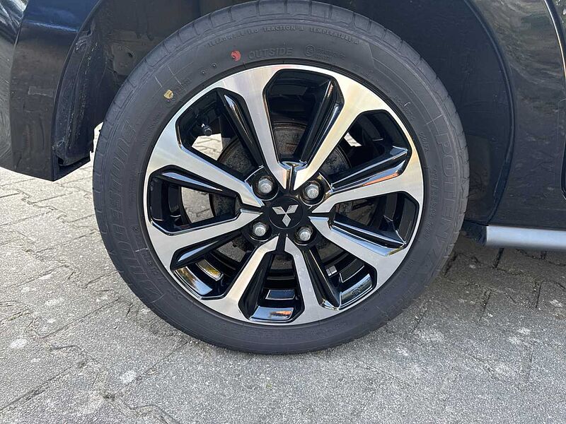 Mitsubishi Space Star AS&G 1.2 CVT Spirit+