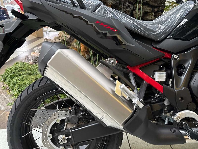 Honda CRF1100L Africa Twin DCT ES  2025
