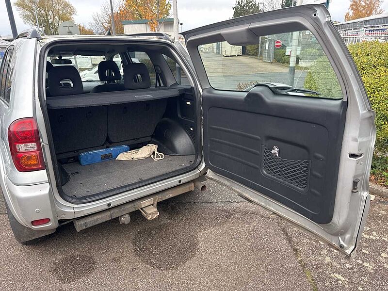 Toyota RAV 4  5-Türer 4 4x4 Sol