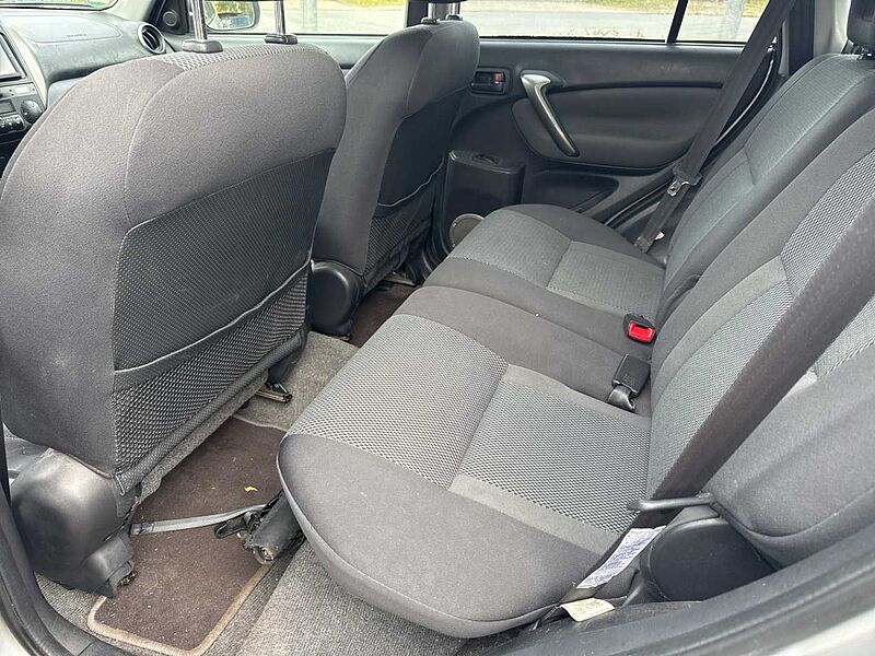 Toyota RAV 4  5-Türer 4 4x4 Sol