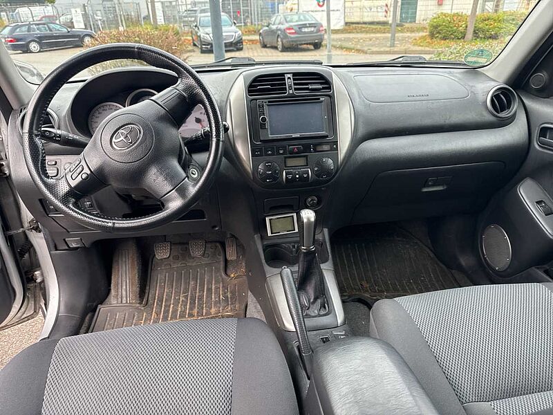 Toyota RAV 4  5-Türer 4 4x4 Sol