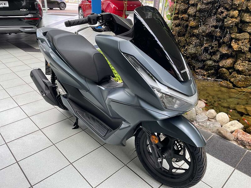 Honda PCX 125 ABS 2025 6 Jahre Garantie