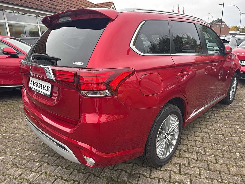 Mitsubishi Outlander Plug-In Hybrid 2.4 4WD Spirit