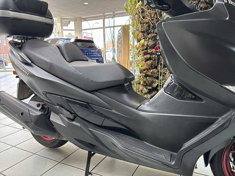 Suzuki Burgman 400 AN