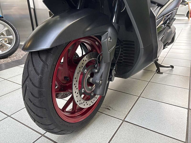 Suzuki Burgman 400 AN