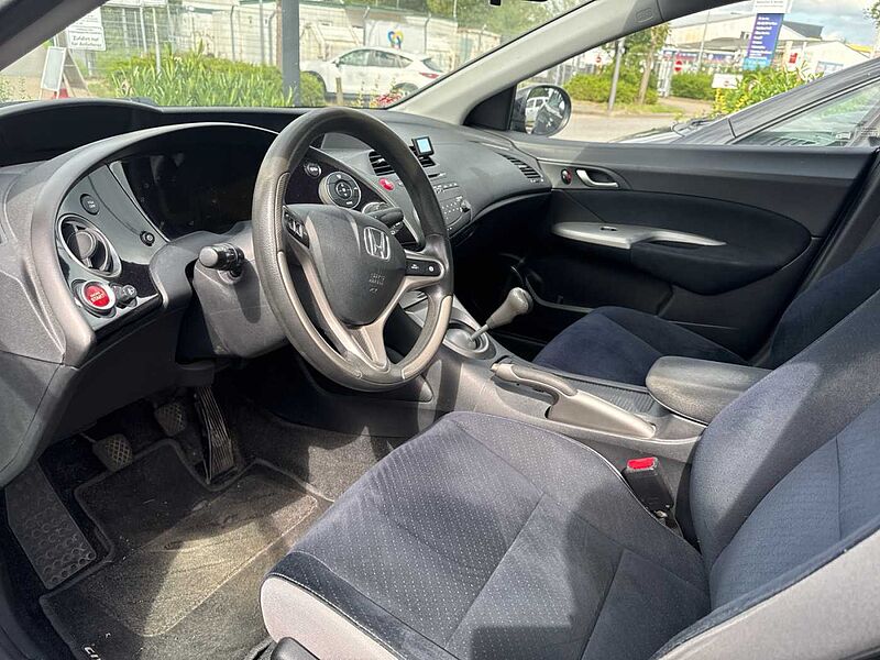 Honda Civic Fließheck  5-Türer 1.4i-DSi Comfort