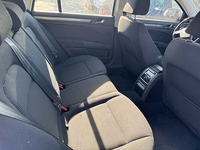 SKODA Superb II Combi Diesel 2.0 TDI PD Comfort