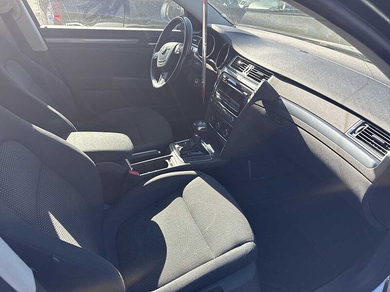 SKODA Superb II Combi Diesel 2.0 TDI PD Comfort